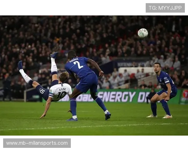 凯恩前插低射破门，热刺攻势由此彻底打开